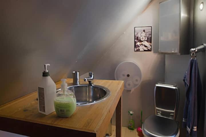 Pink House Room#1 ストックホルム エクステリア 写真