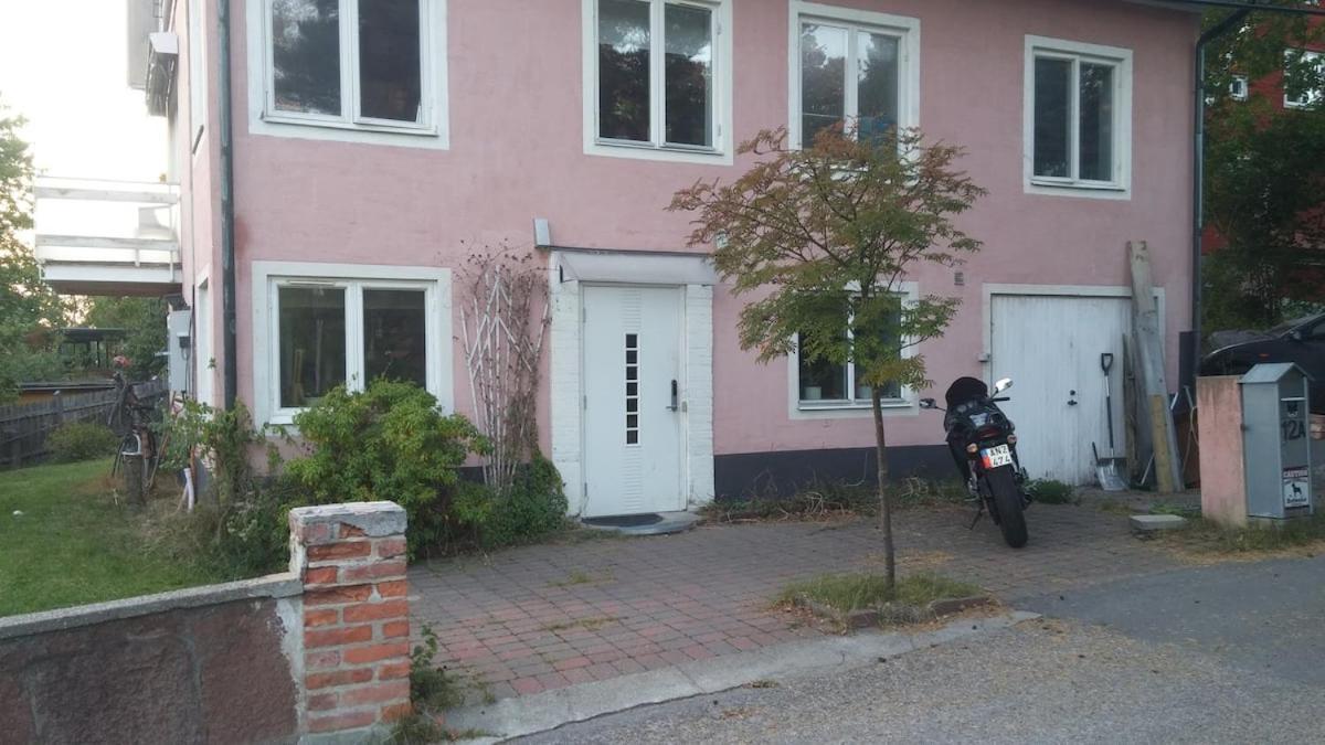 Pink House Room#1 ストックホルム エクステリア 写真